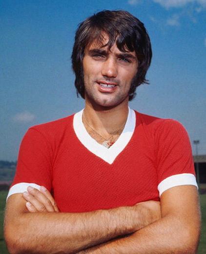 逆天倒勾！40岁C罗一飞冲天：队友对手都看傻了 梦回7年前那一晚