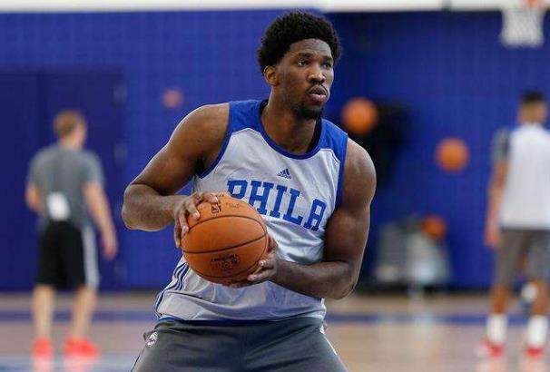 图片报：拜仁认真考虑格里马尔多，但尚未接触球员和勒沃库森