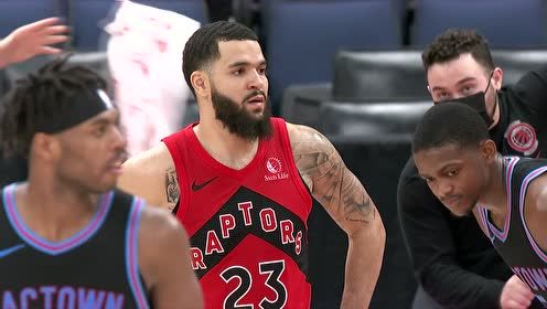 曼联中场梅努的未来：从边缘到重生