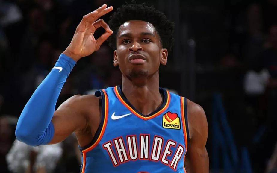 开激烈角逐 开激烈角逐